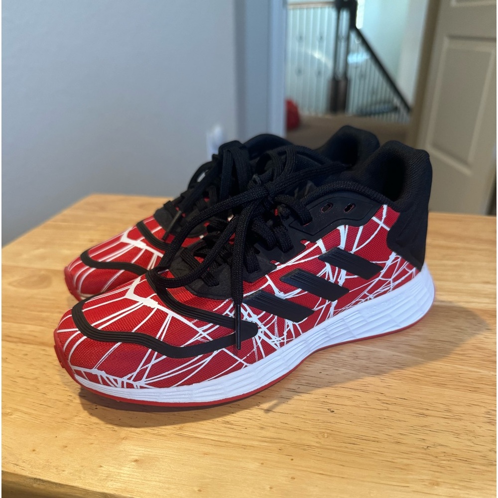 Kids shoes